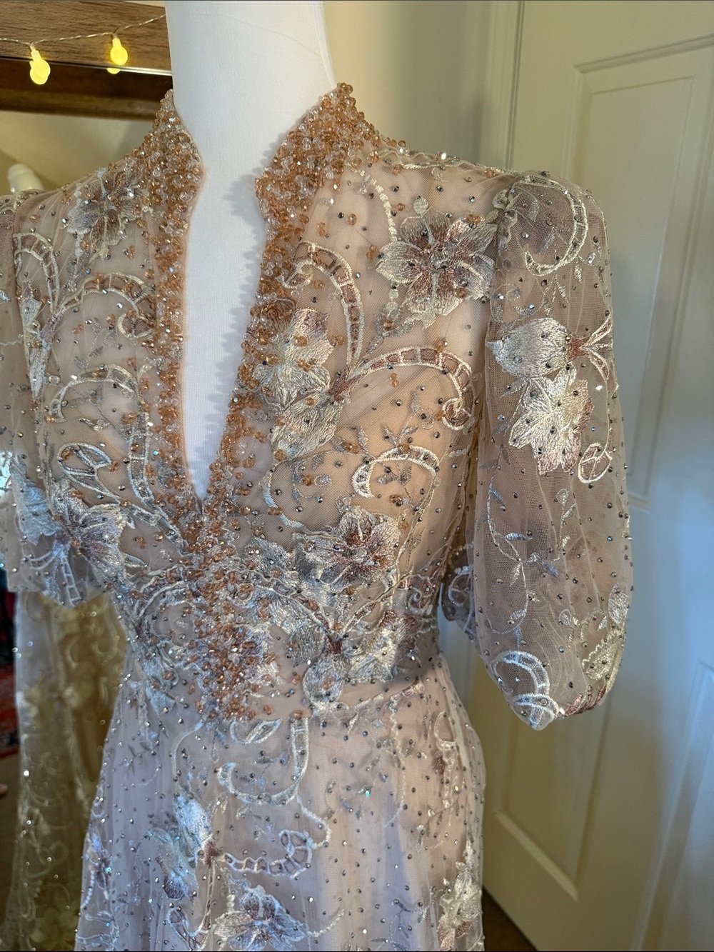 MAC DUGGAL
Pink Queen Anne Puff Sleeve Embroidered A-Line Gown - Picture 5 of 15